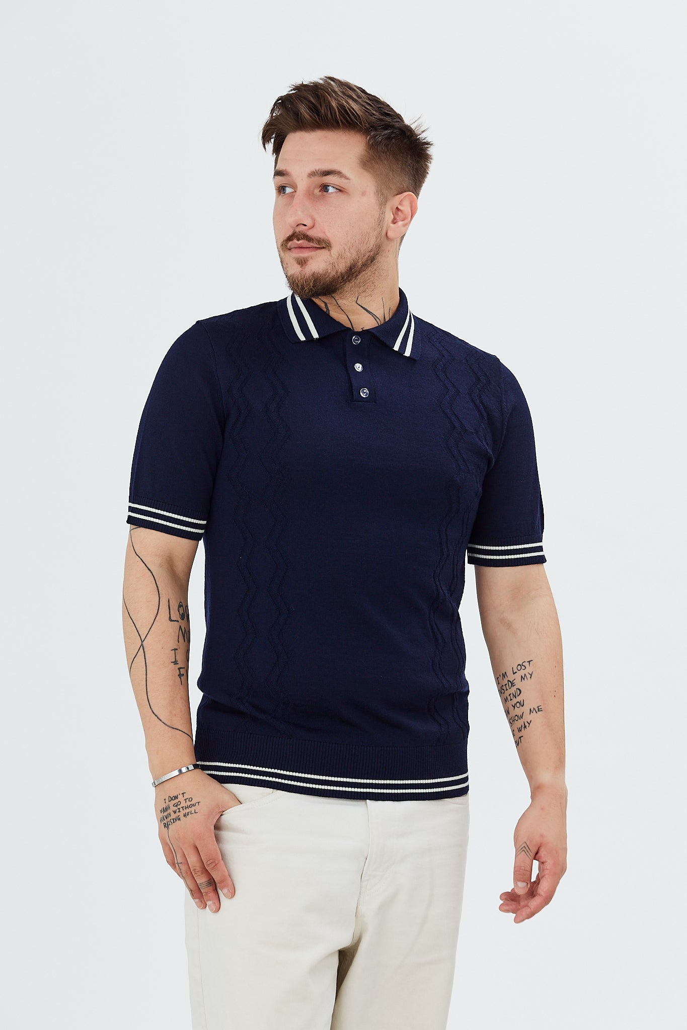 Sweater with polo collar and zig-zag patterns