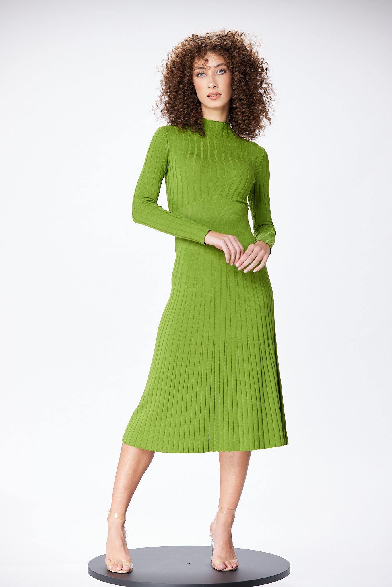 Midi dress with contoured waist