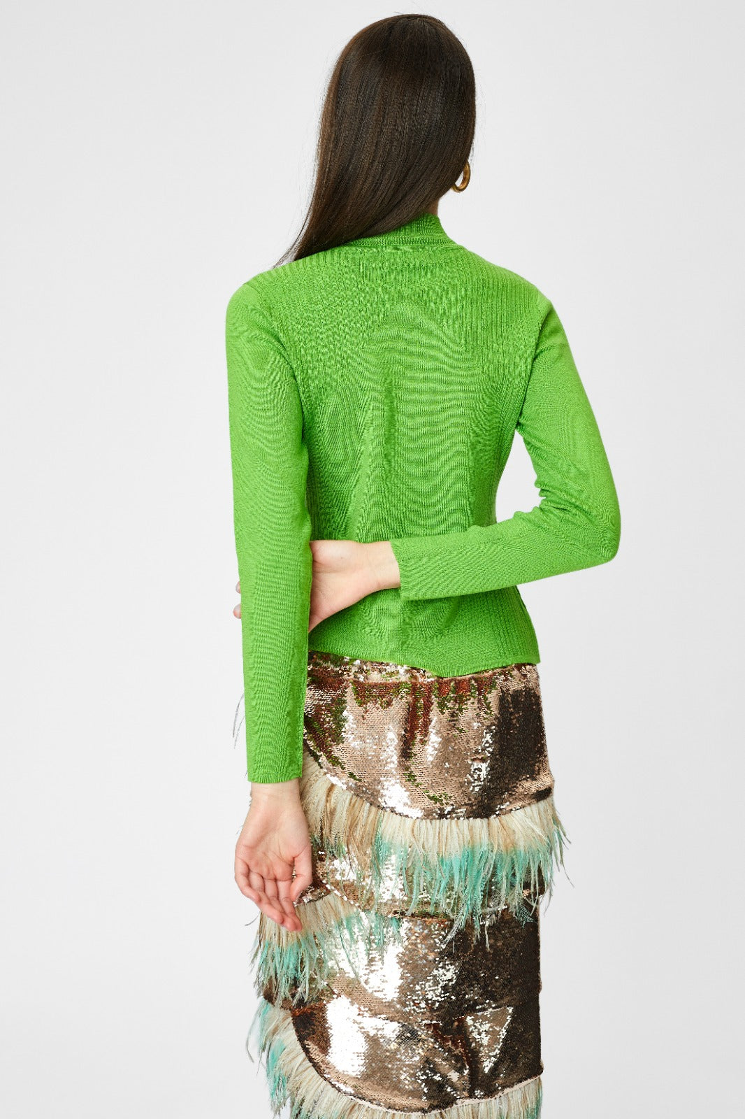 Women's sweater/jacket with zipper and hidden side pockets
