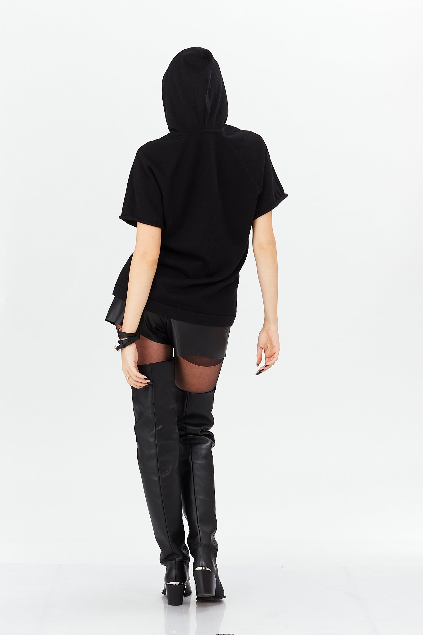 Short sleeve sweatshirt