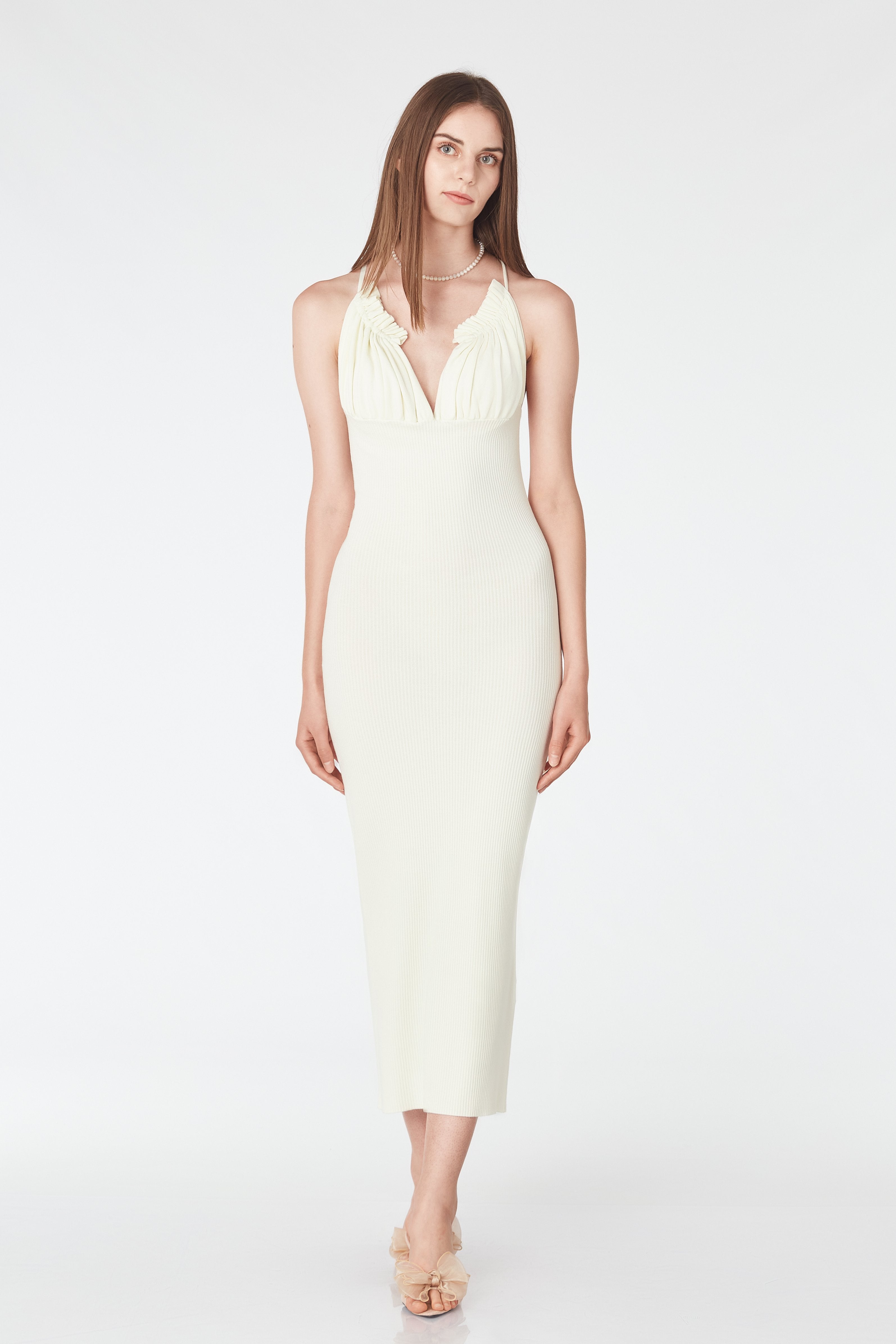 Elegant dress with cups