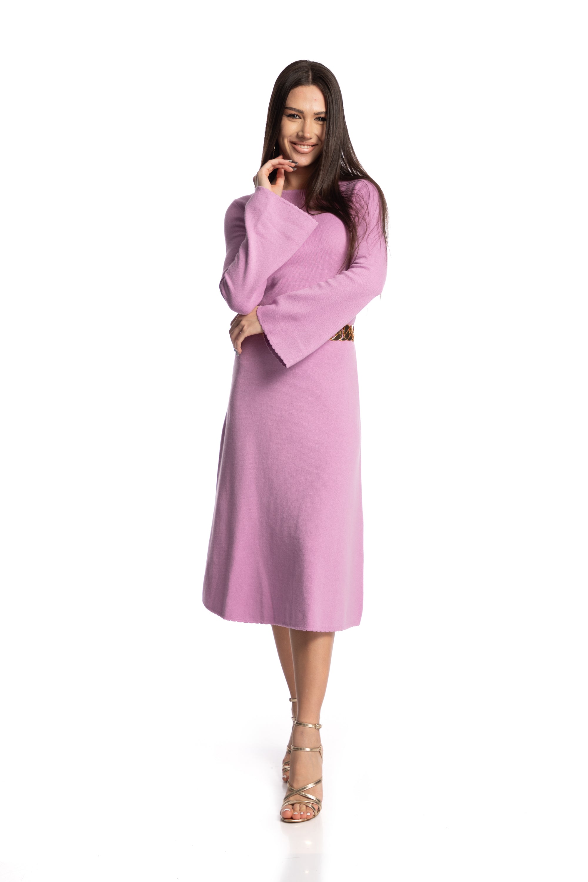 Bell-sleeved dress