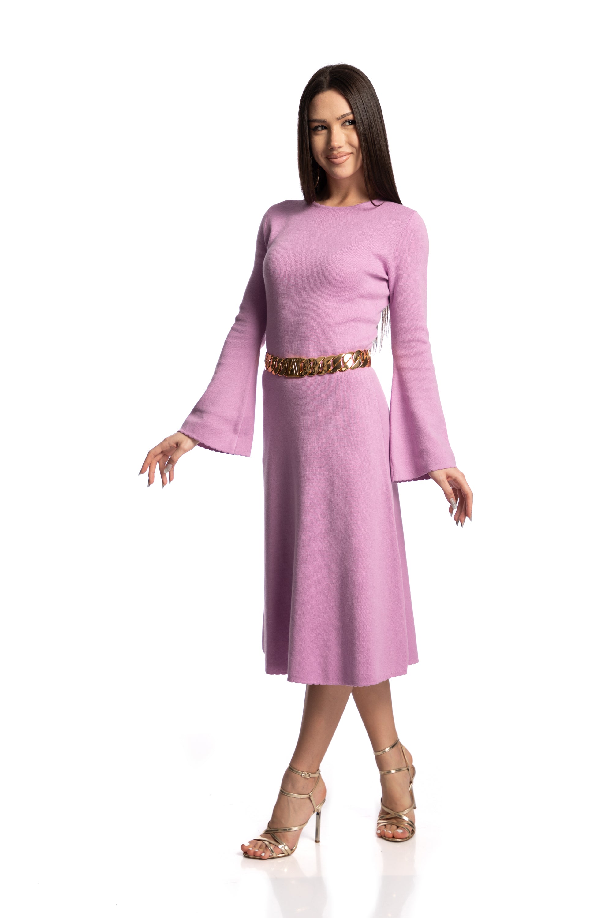 Bell-sleeved dress