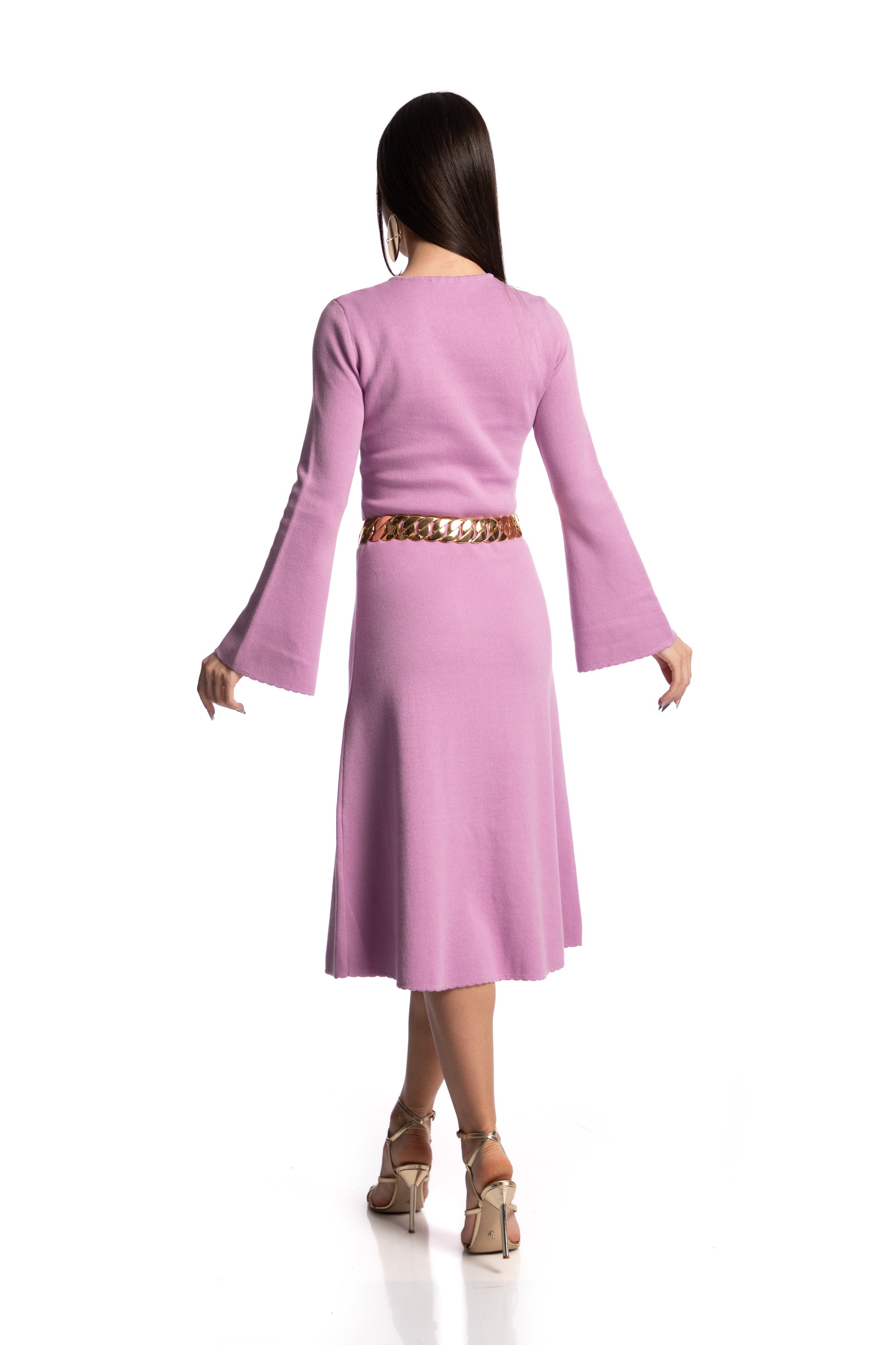 Bell-sleeved dress