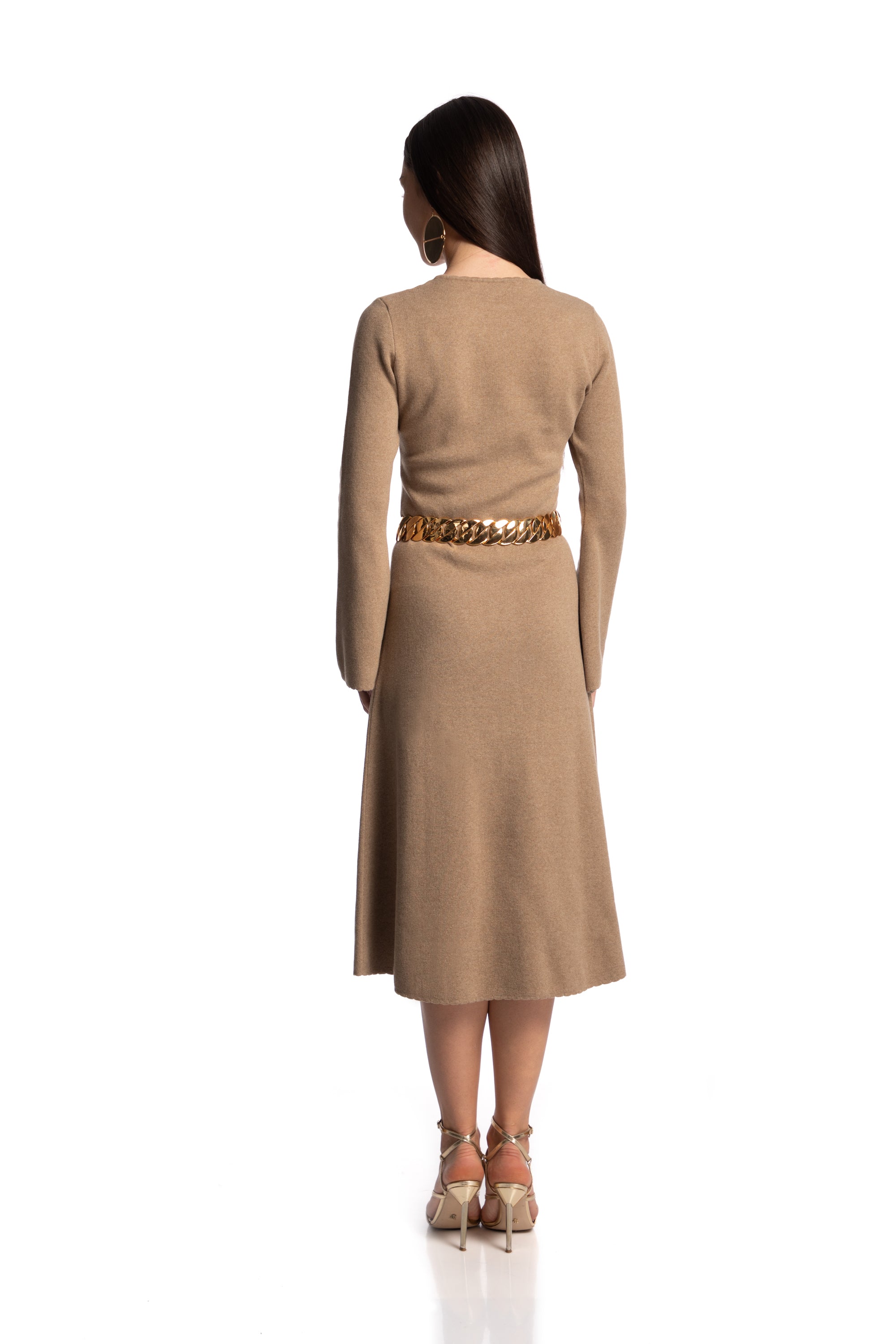 Bell-sleeved dress