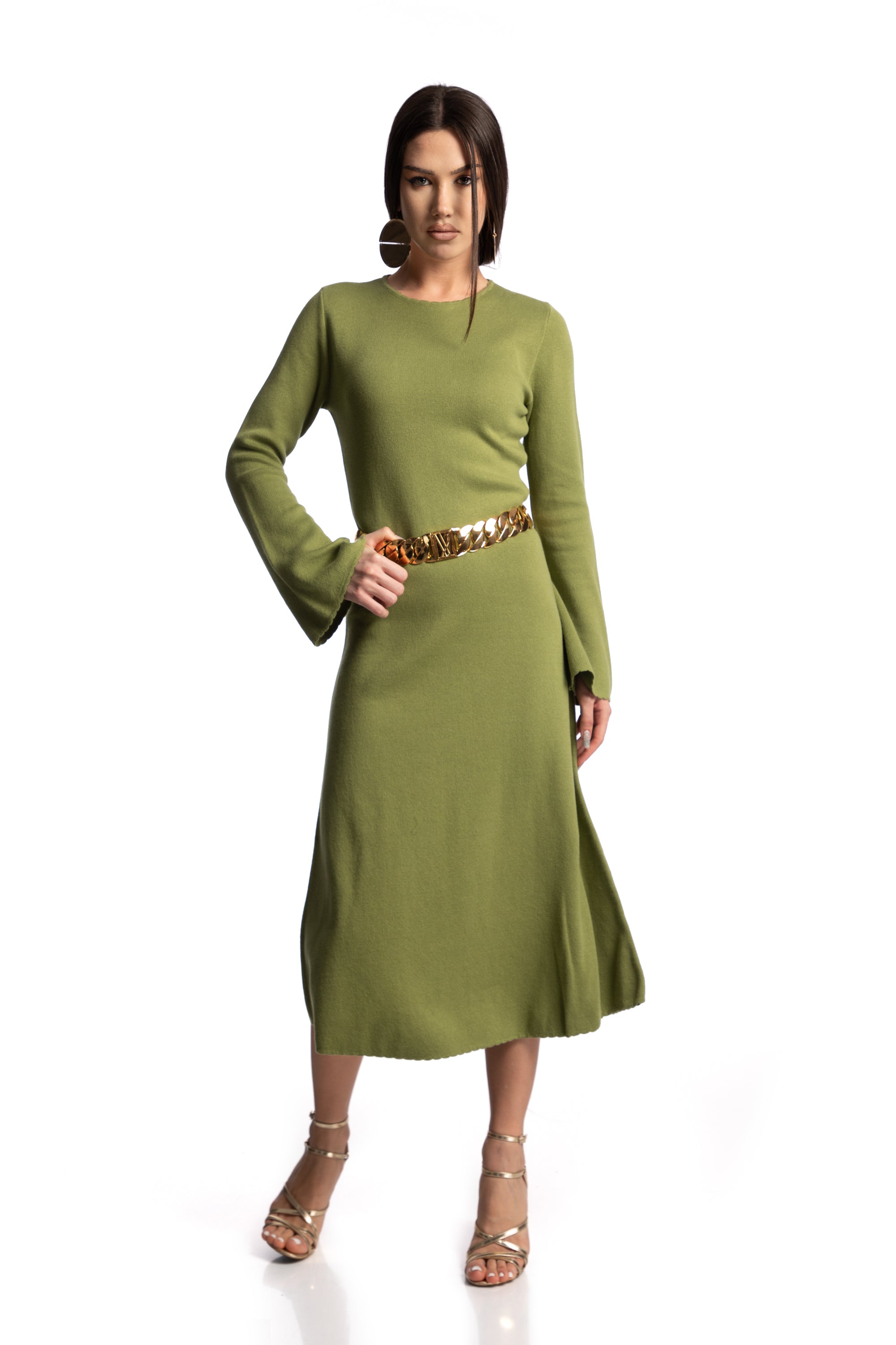 Bell-sleeved dress