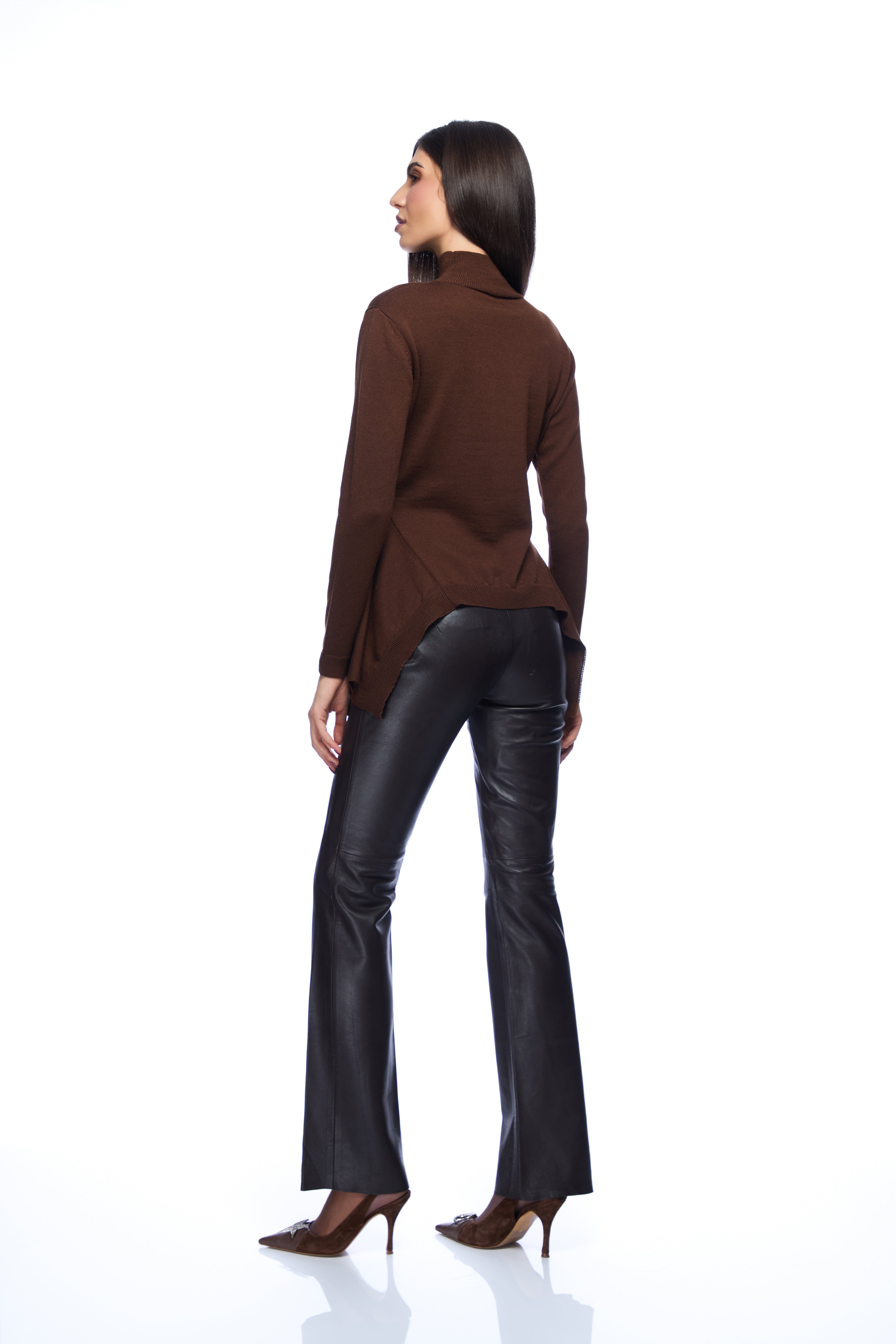 Pulover cu clini in talie