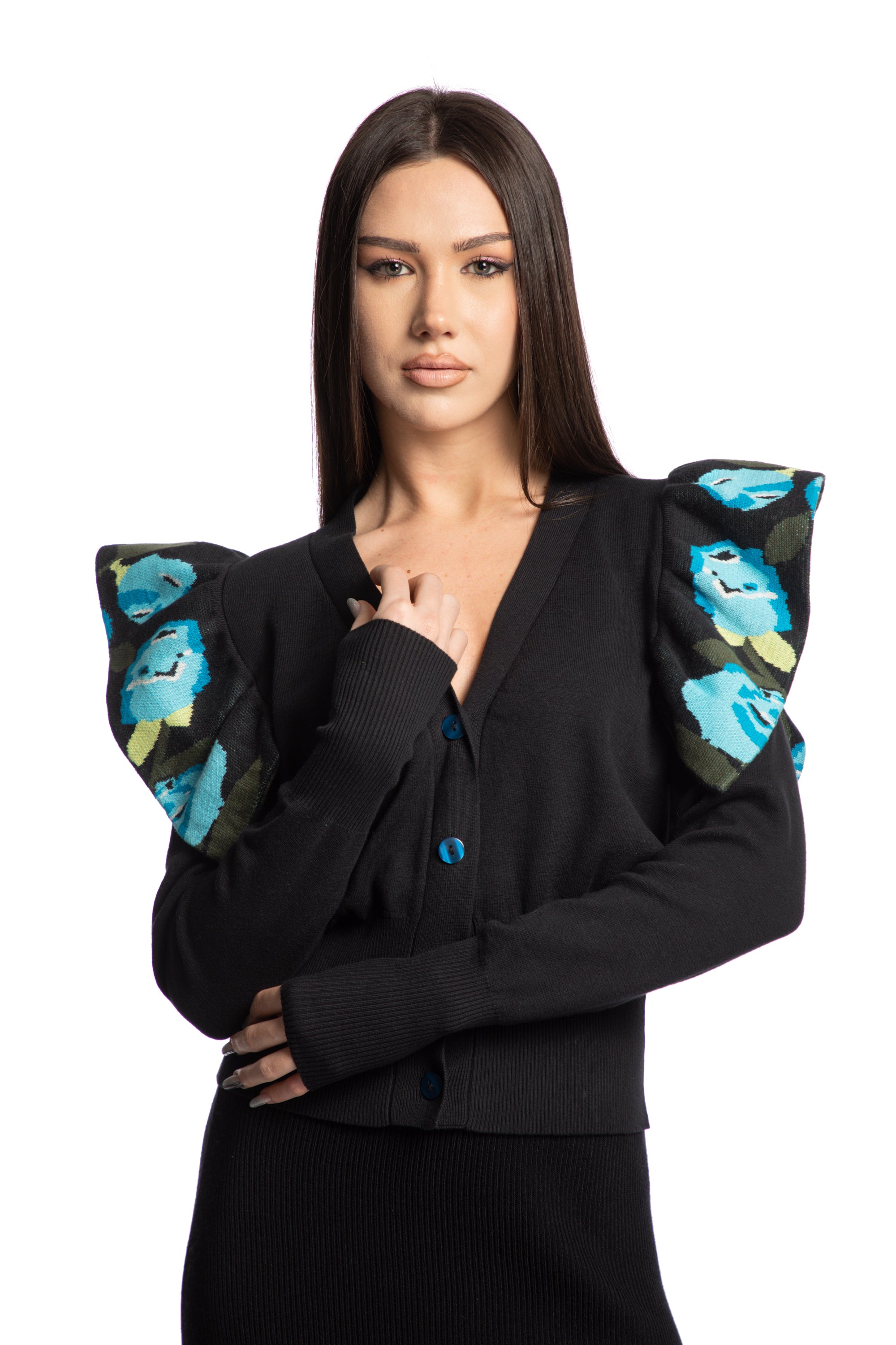 Jacket with roses on the shoulders