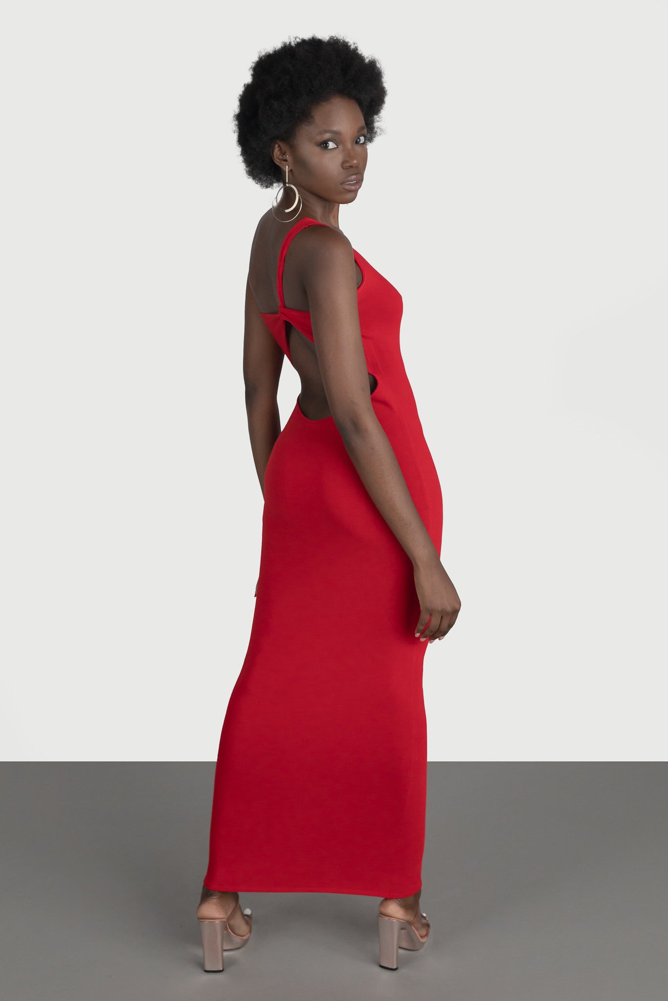 Long dress with semi-open back