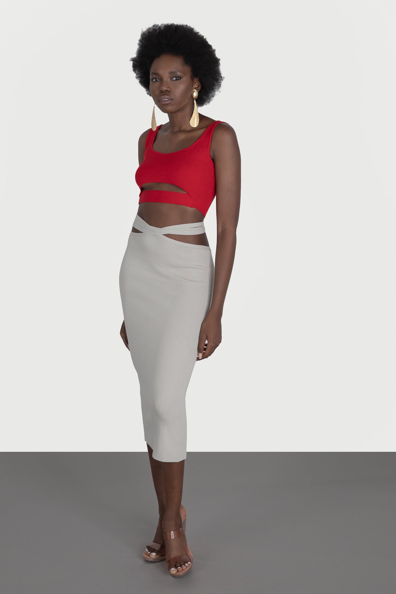 Midi skirt with drawstring at the waist