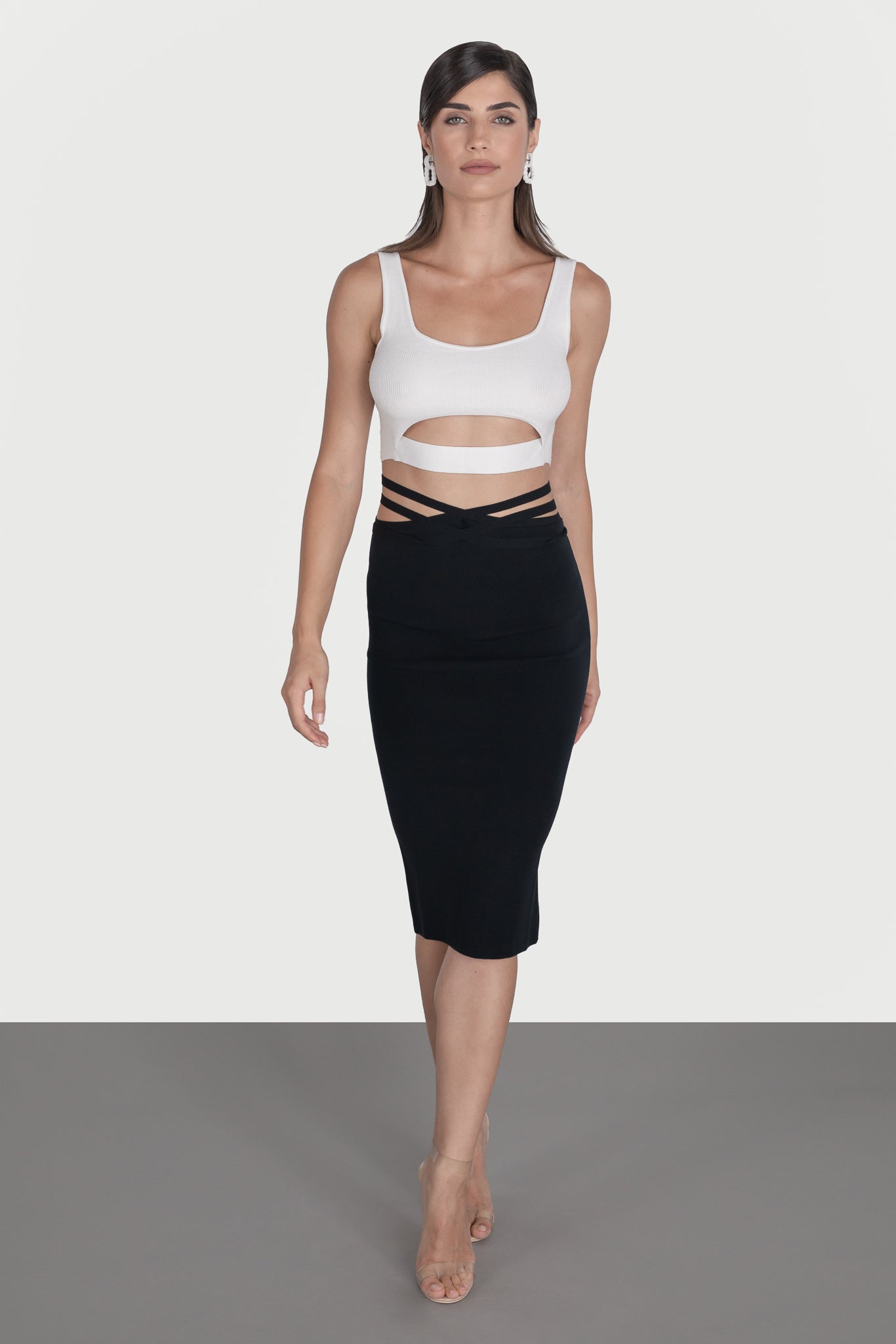 Midi skirt with drawstring at the waist