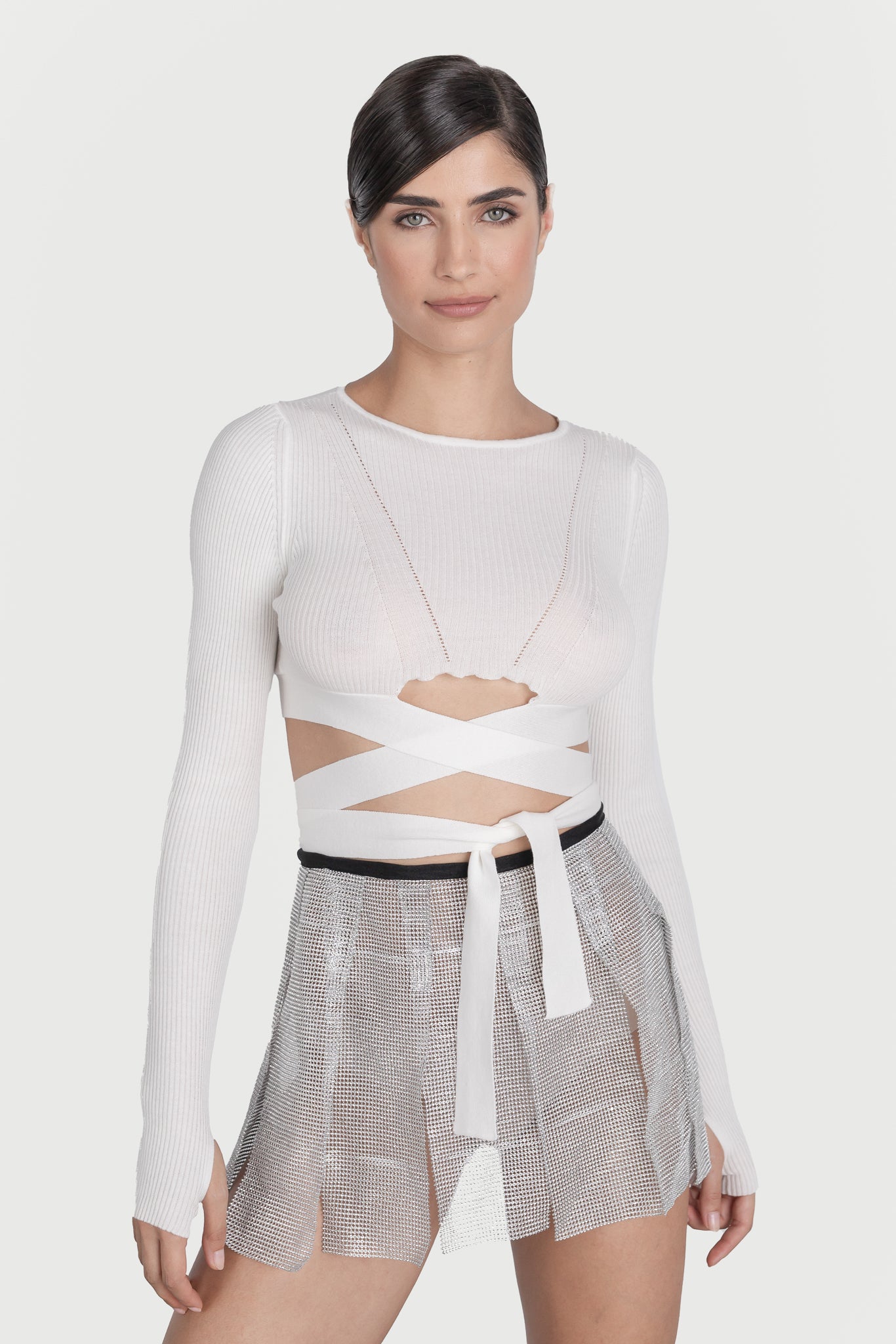 Top with long sleeves and drawstring waist