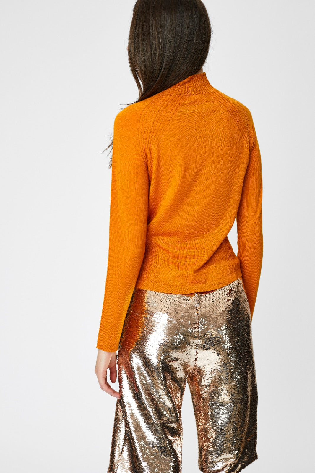 Women's long sleeve sweater