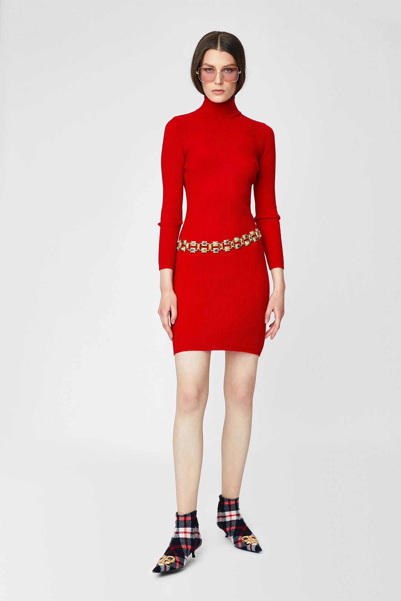 Dress for women with long sleeves made of wool