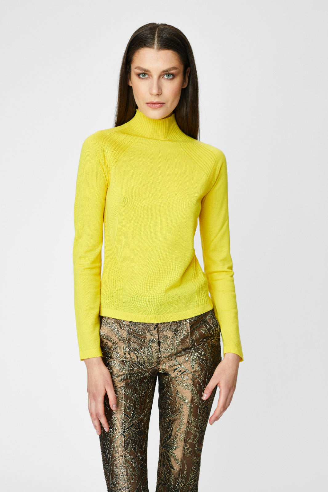 Women's long sleeve sweater