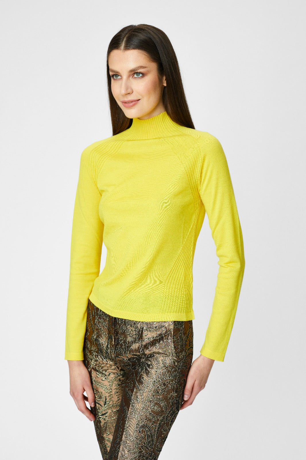 Women's long sleeve sweater