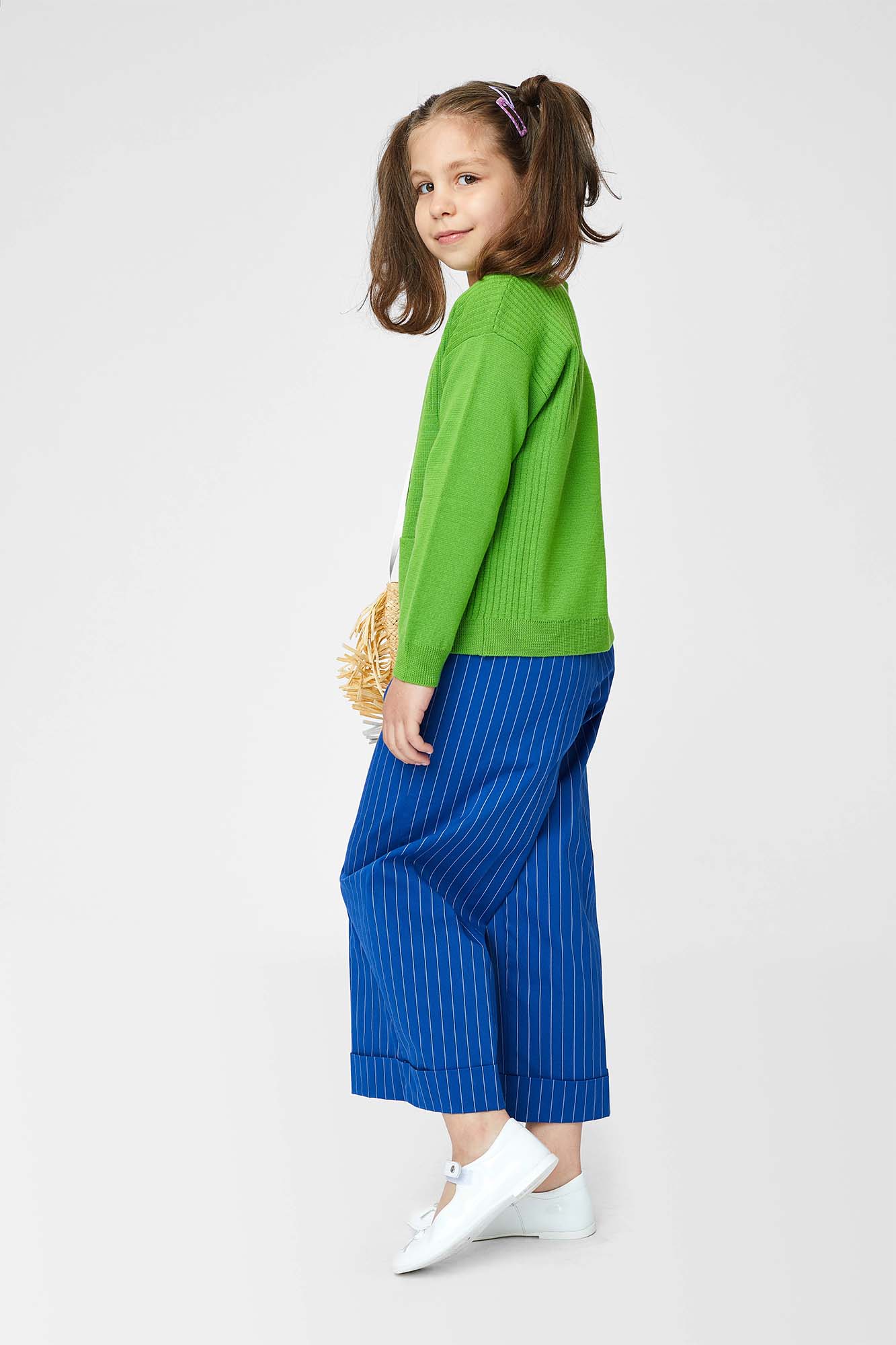 Knitted jacket for girls