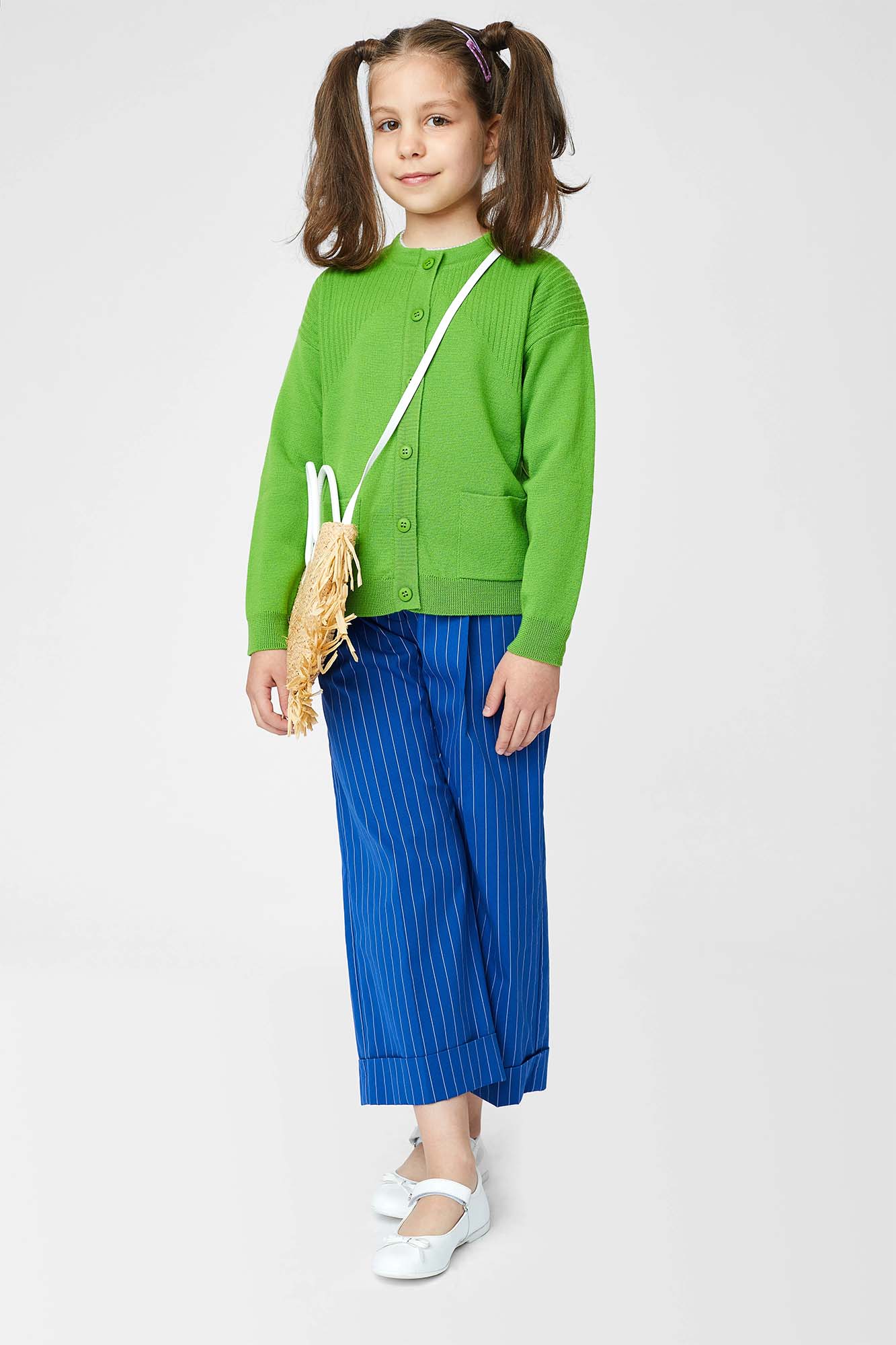 Knitted jacket for girls