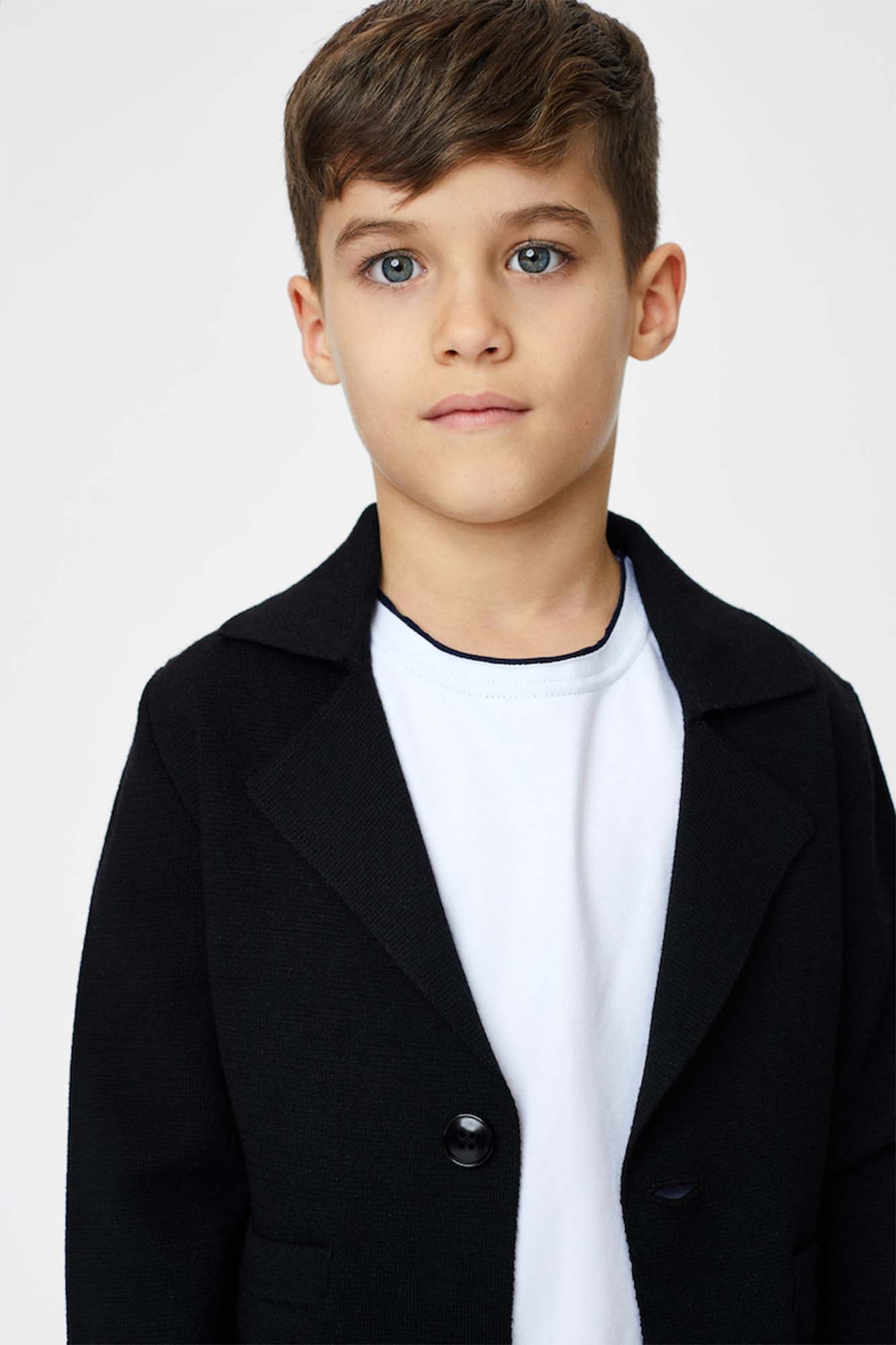 Knitted jacket for boys