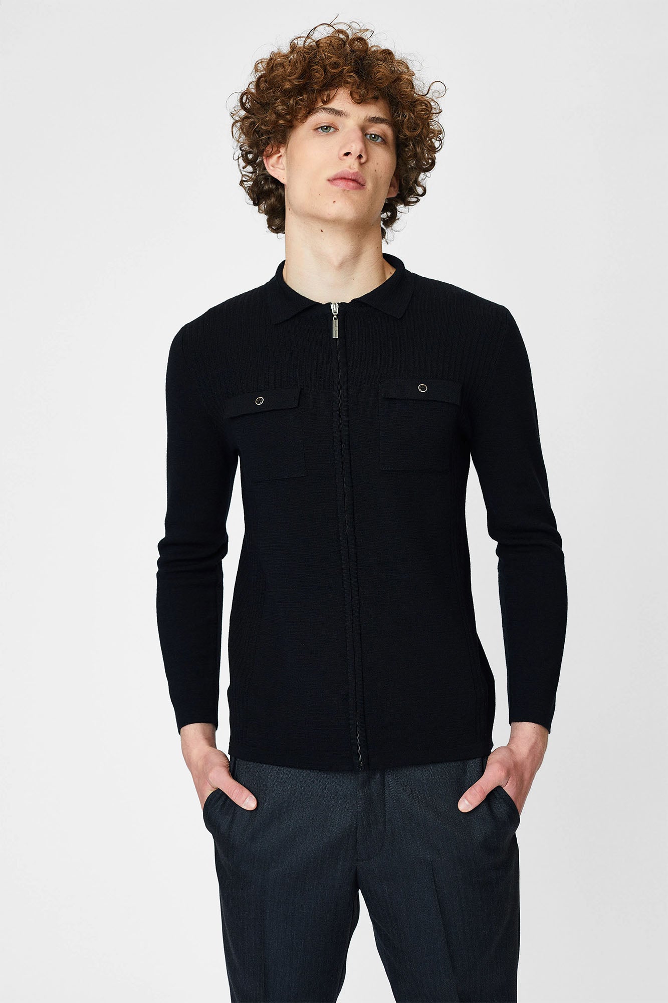 Jacket with classic collar, patch pockets and zipper closure