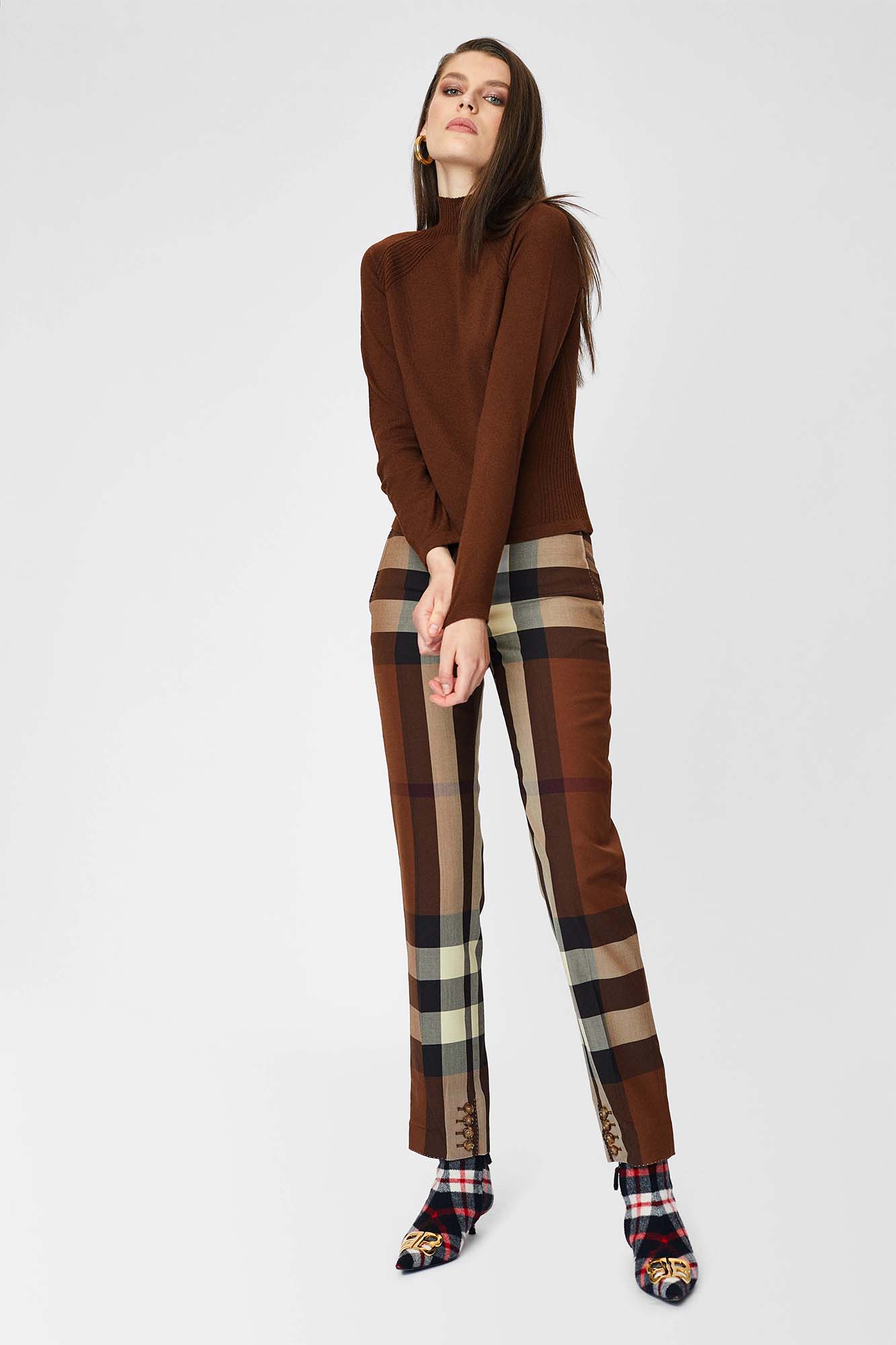 Women's long sleeve sweater