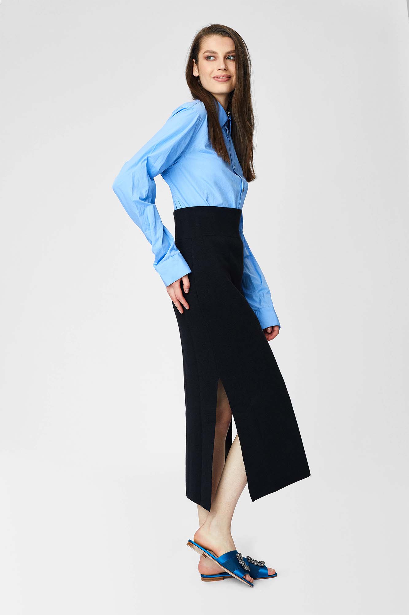 Long skirt with side slits