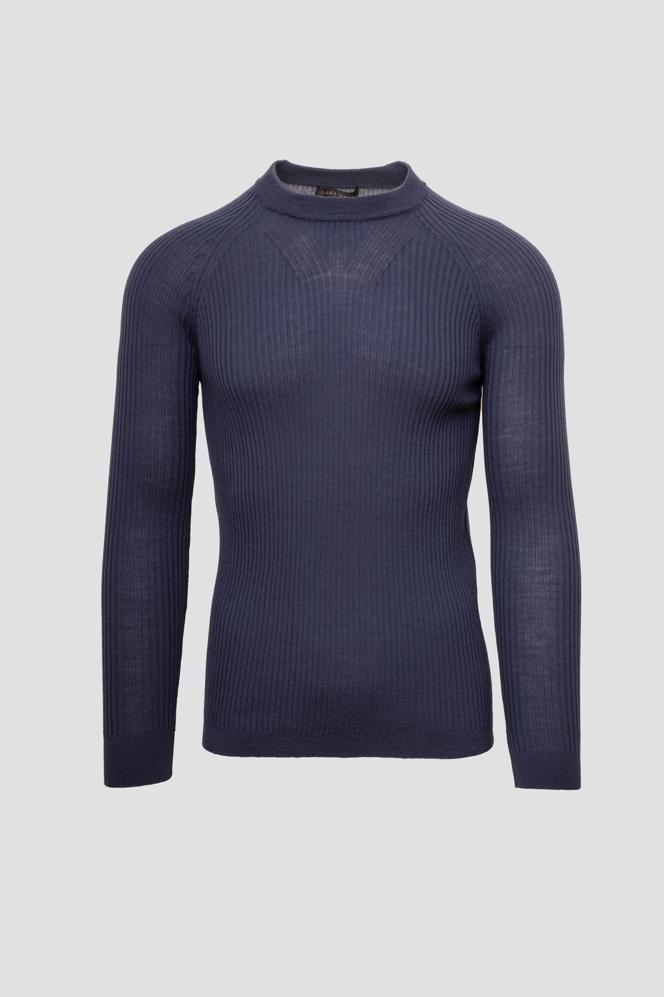 Round neck sweater for men