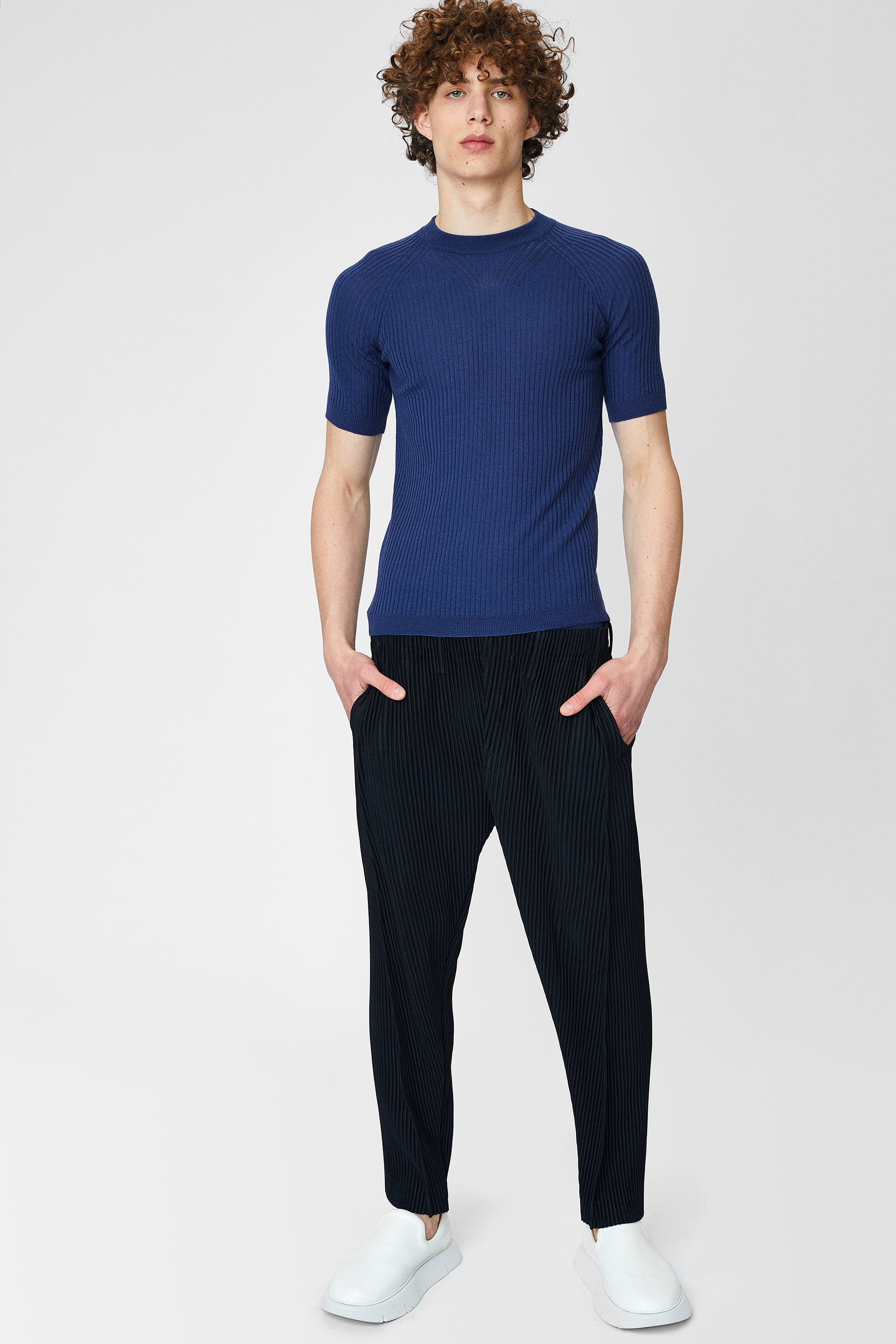 Wool T-shirt with short sleeves