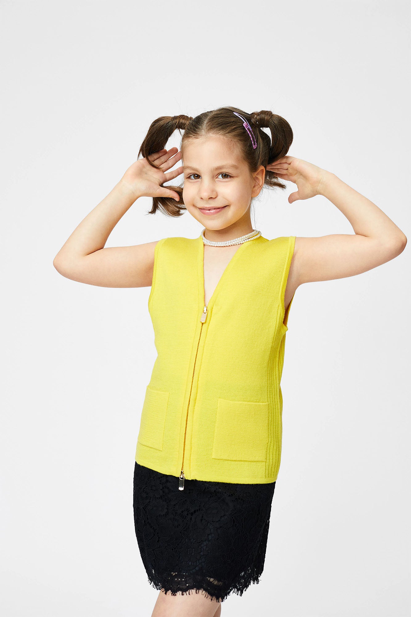 Vest with pockets for children