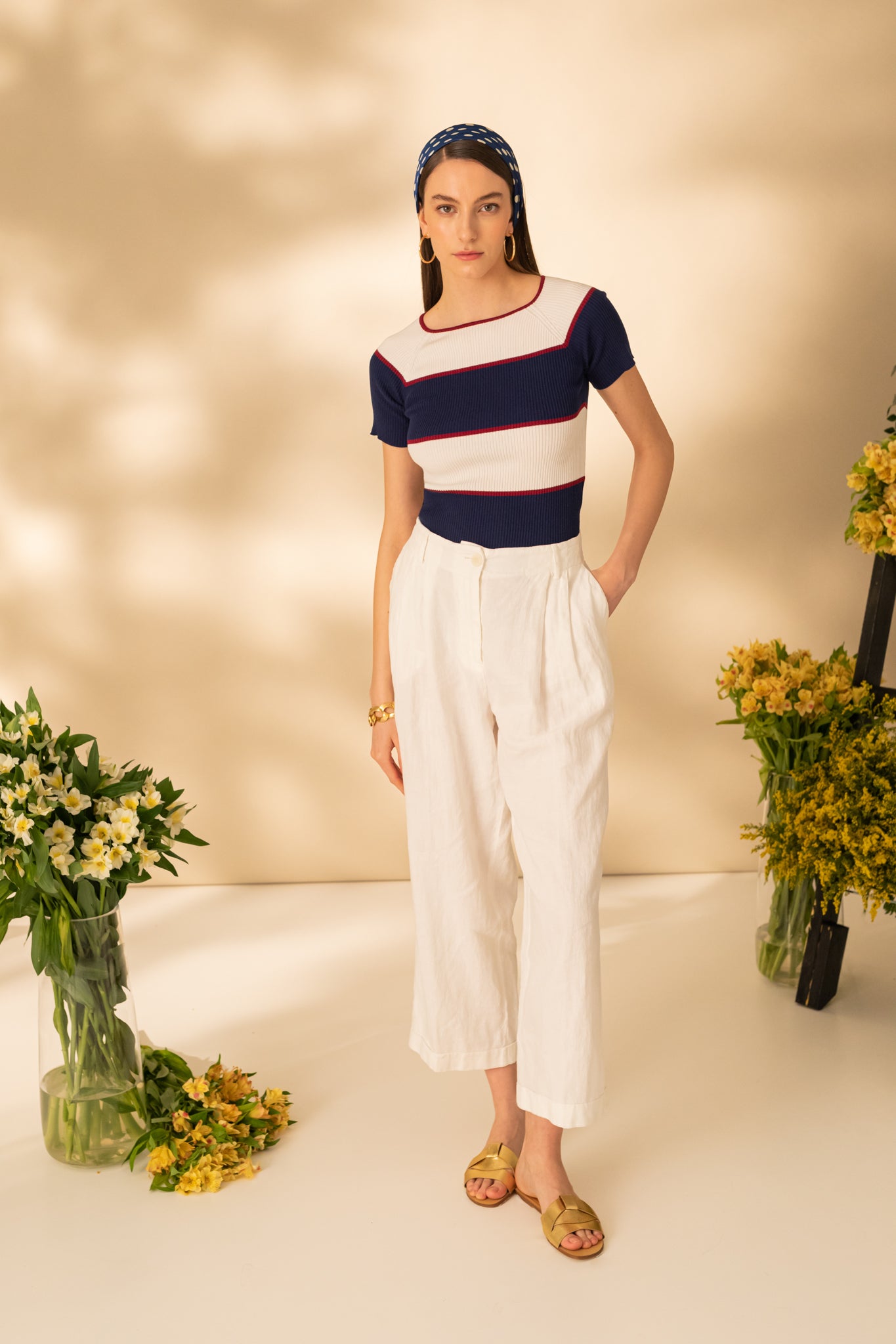 T-shirt with short sleeves