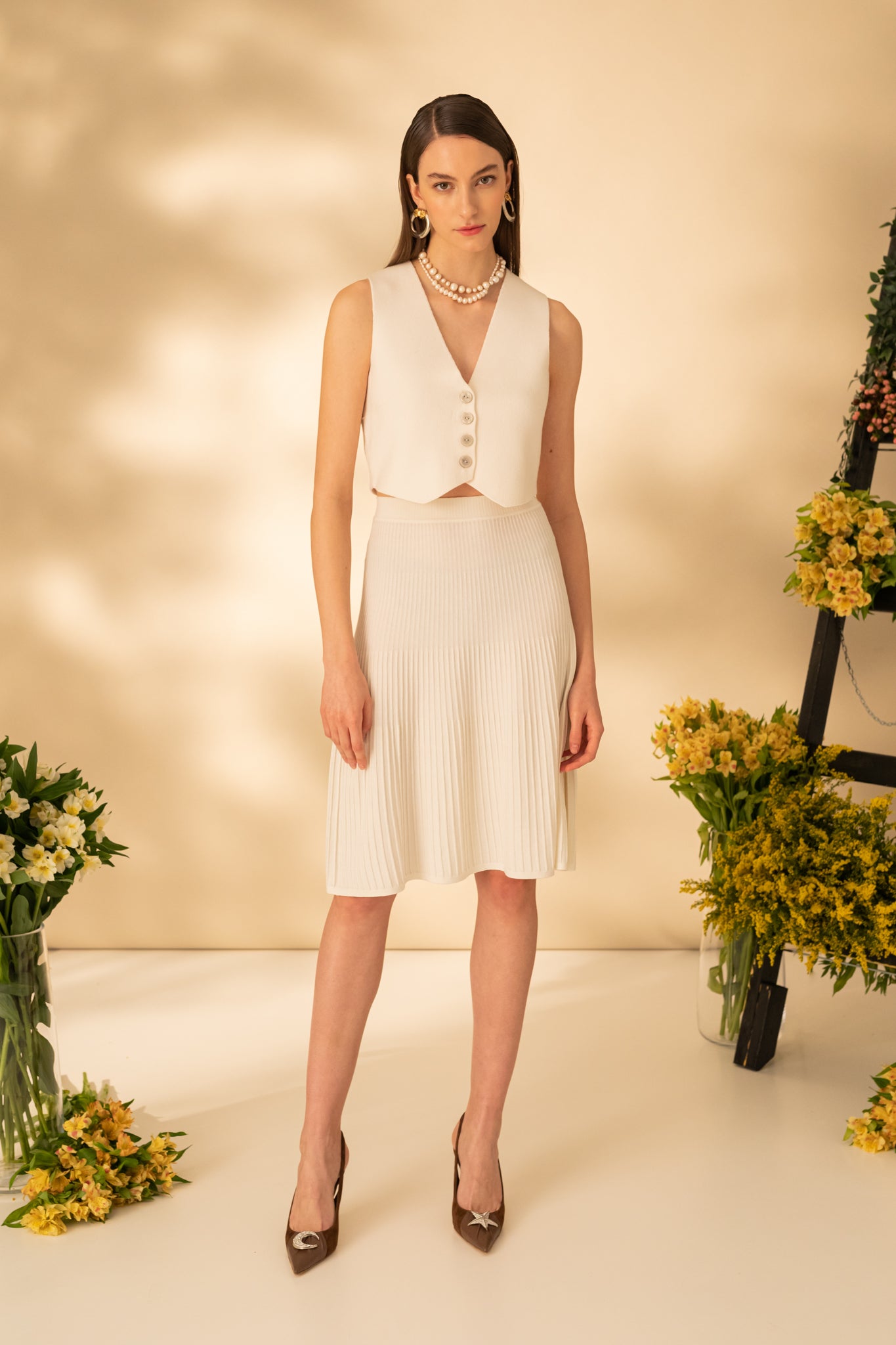 Long skirt with side slits