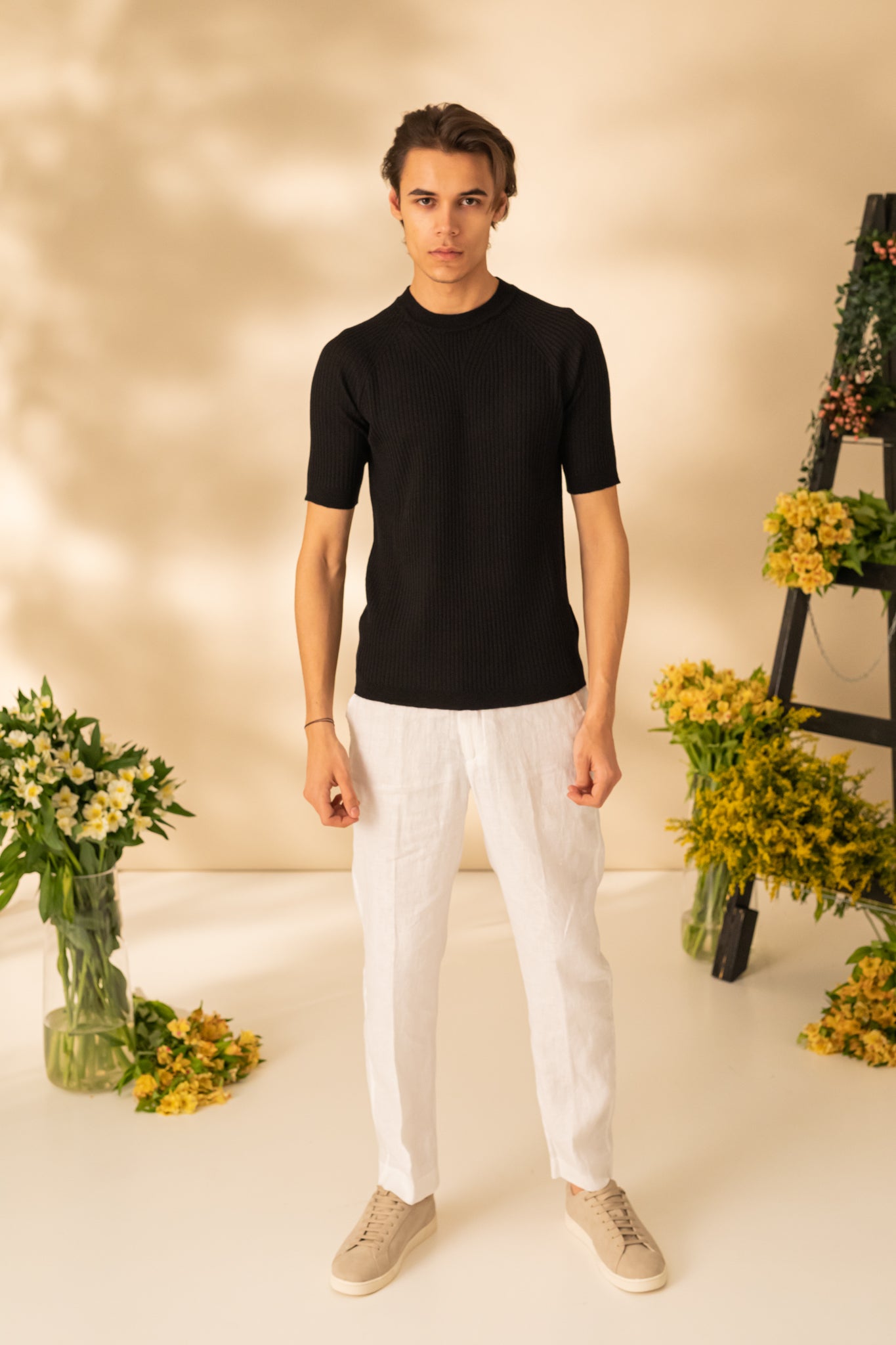 Wool T-shirt with short sleeves