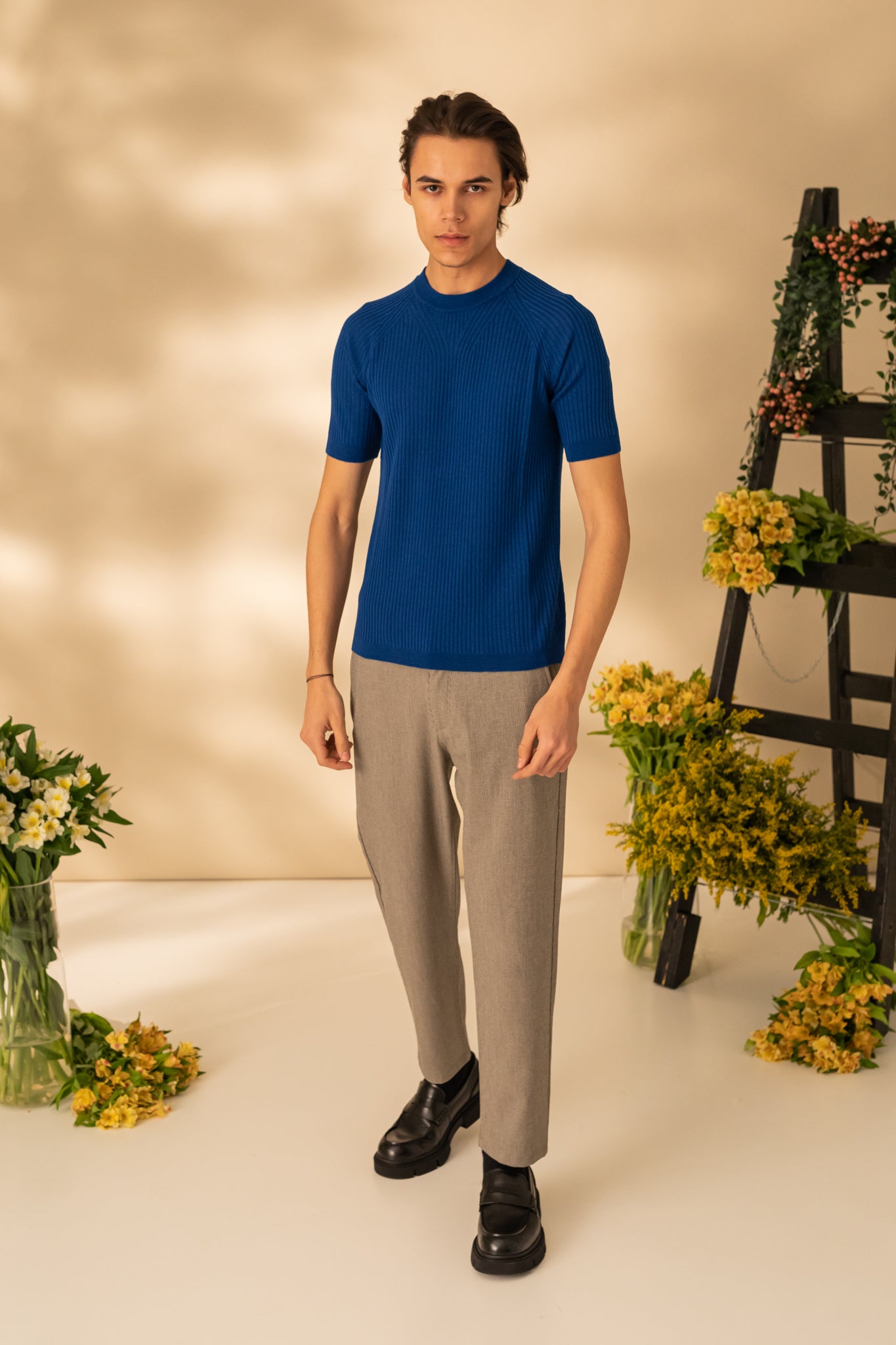 Wool T-shirt with short sleeves