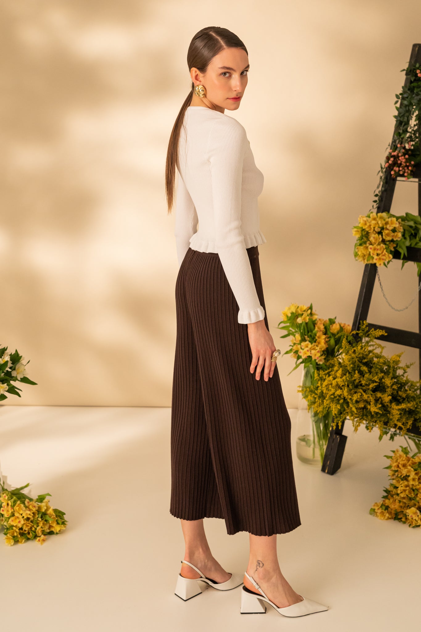 Pleated trousers