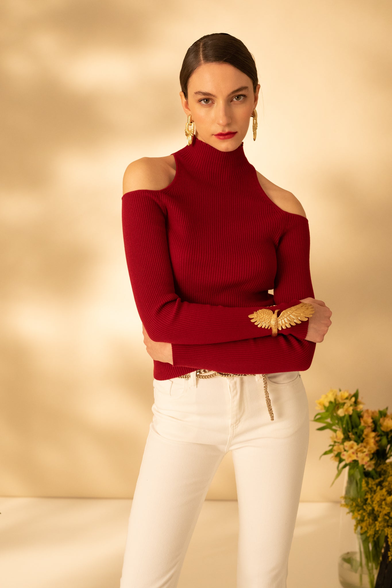 Short sleeve sweater