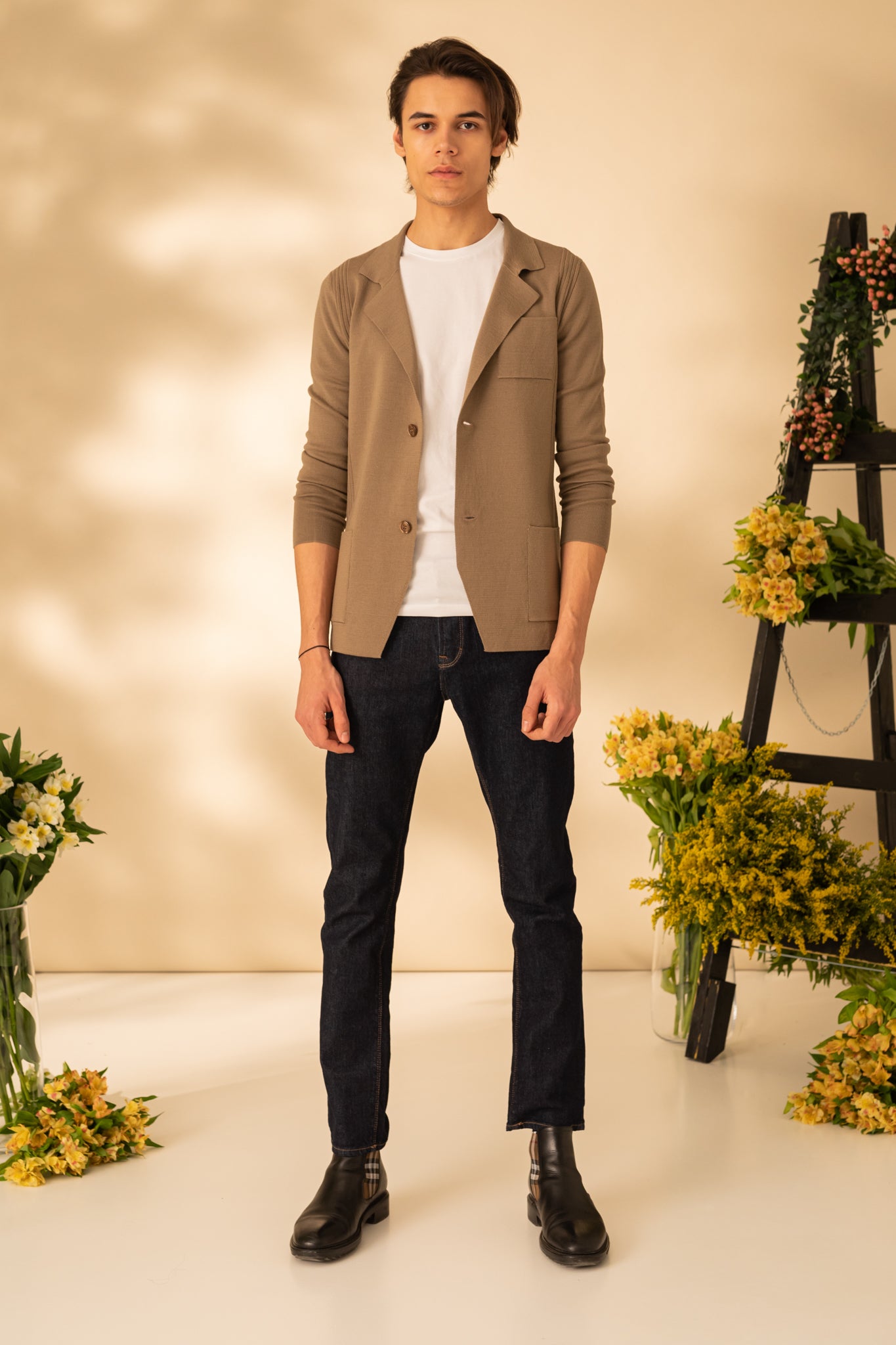 Knitted jacket for men