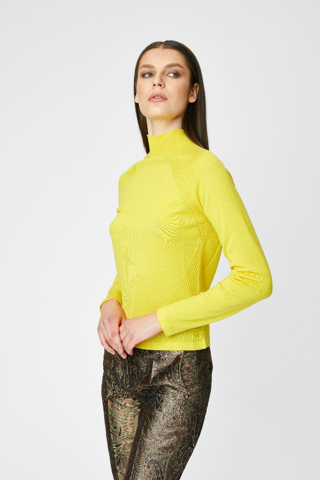 Women's long sleeve sweater