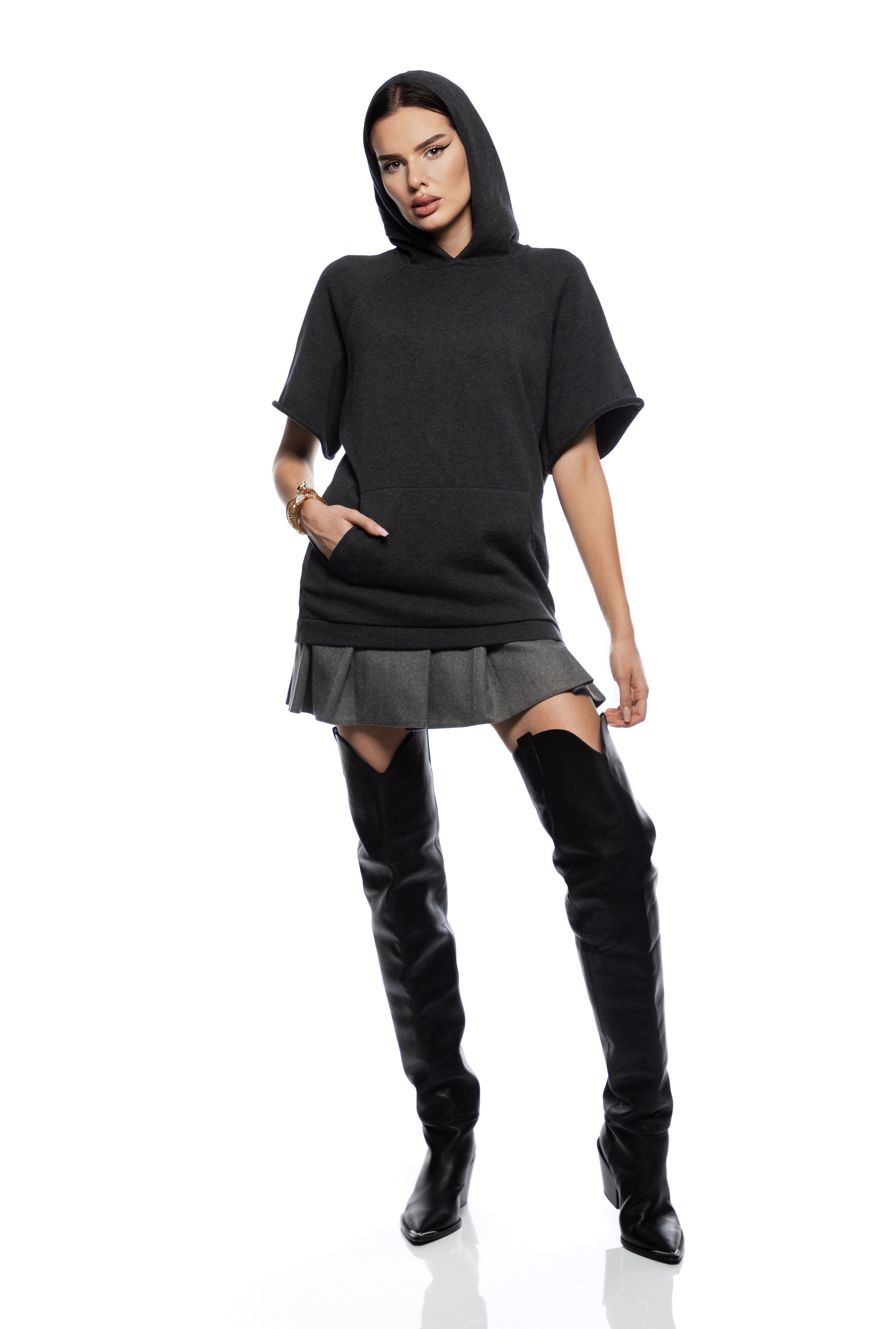 Short sleeve sweatshirt