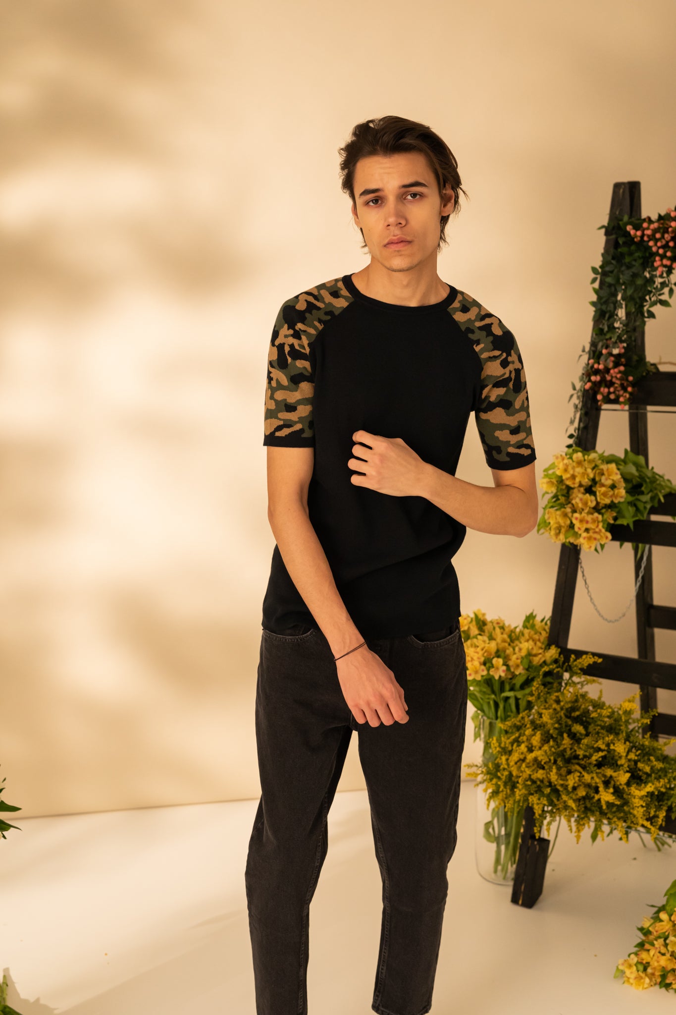 Army T-shirt with short sleeves