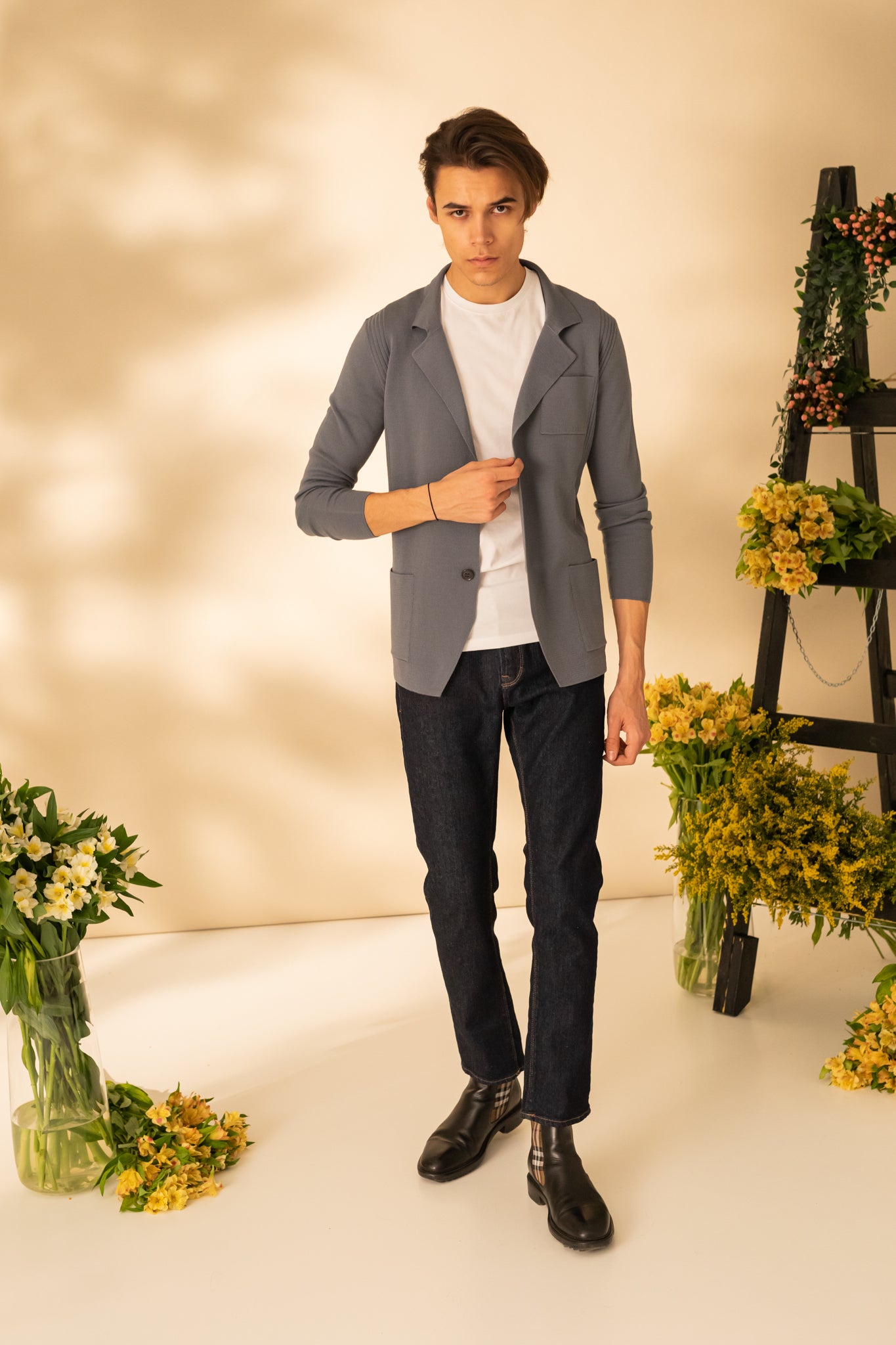 Knitted jacket for men