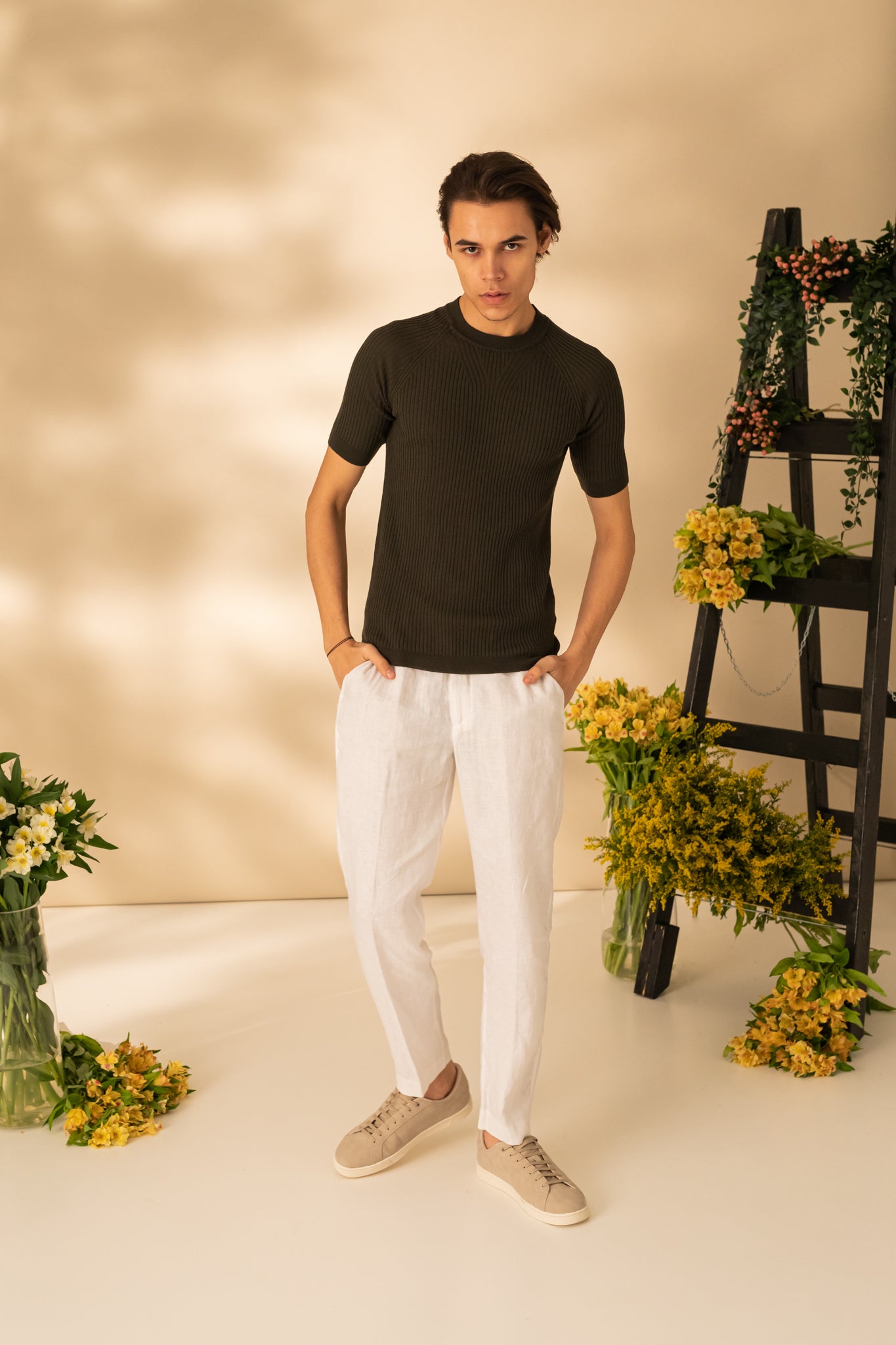 Wool T-shirt with short sleeves
