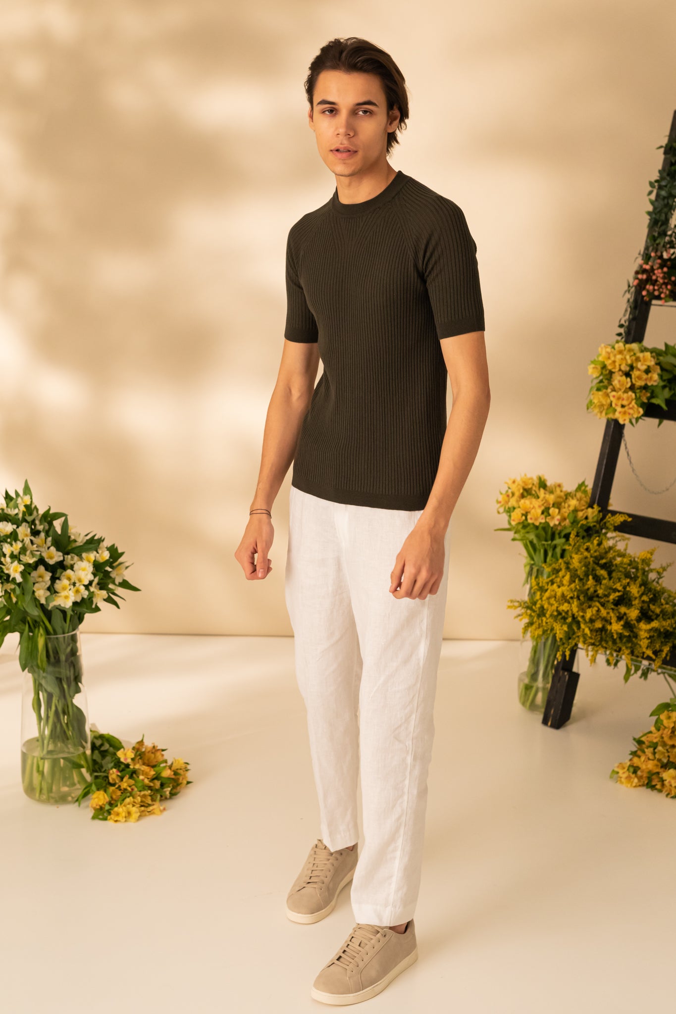 Wool T-shirt with short sleeves